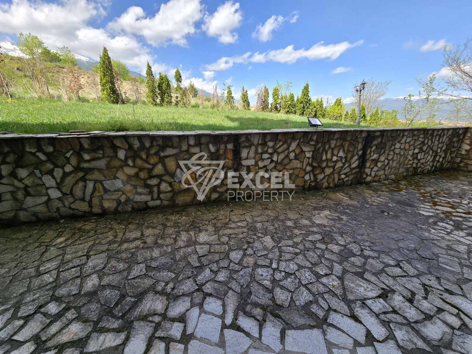 Продажа двухкомнатной квартиры на первом этаже в комплексе All Seasons Club, Банско