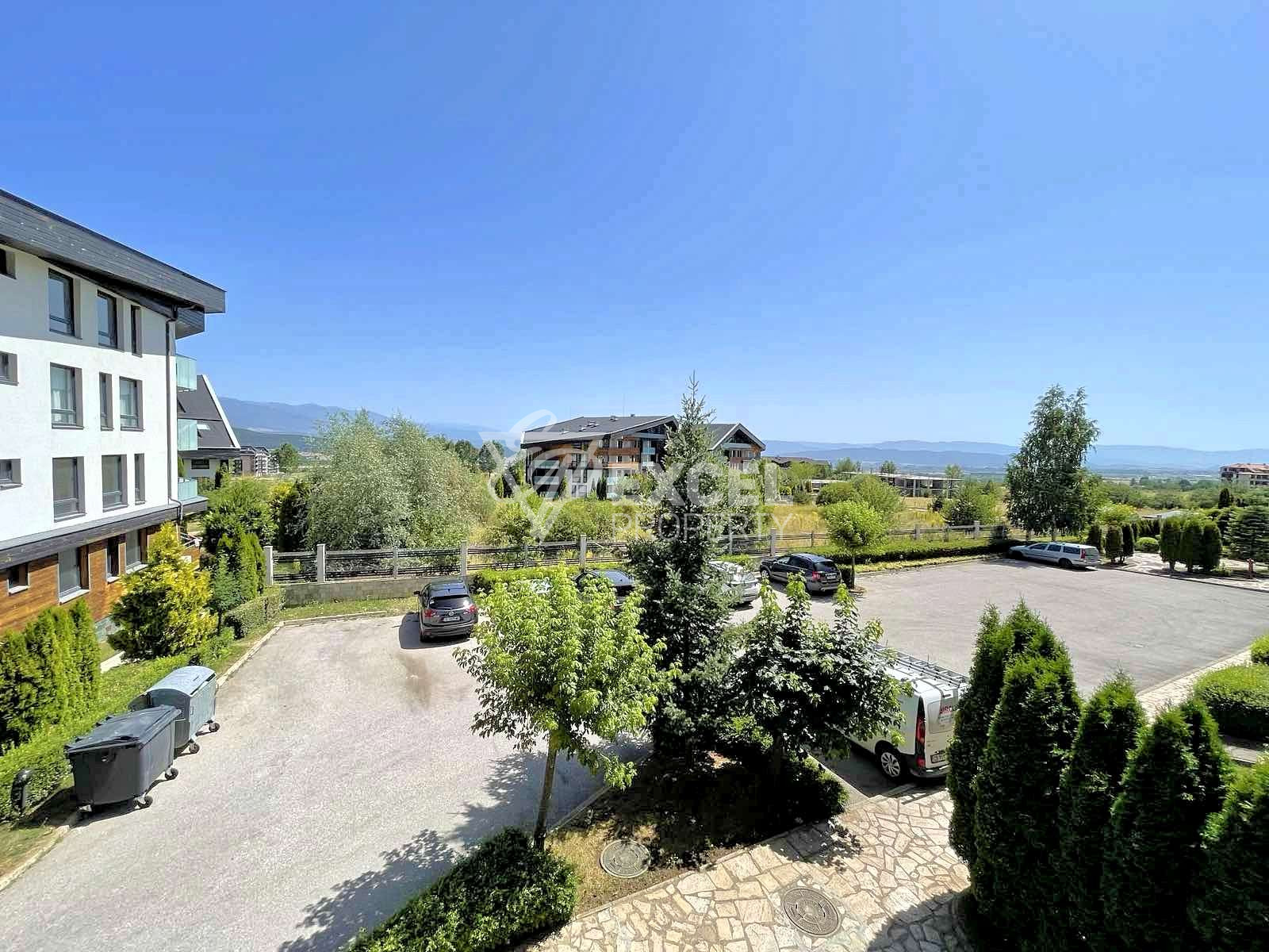 Просторная, недавно меблированная студия на продажу в Aspen Suites, рядом с гольф-клубом Pirin Golf