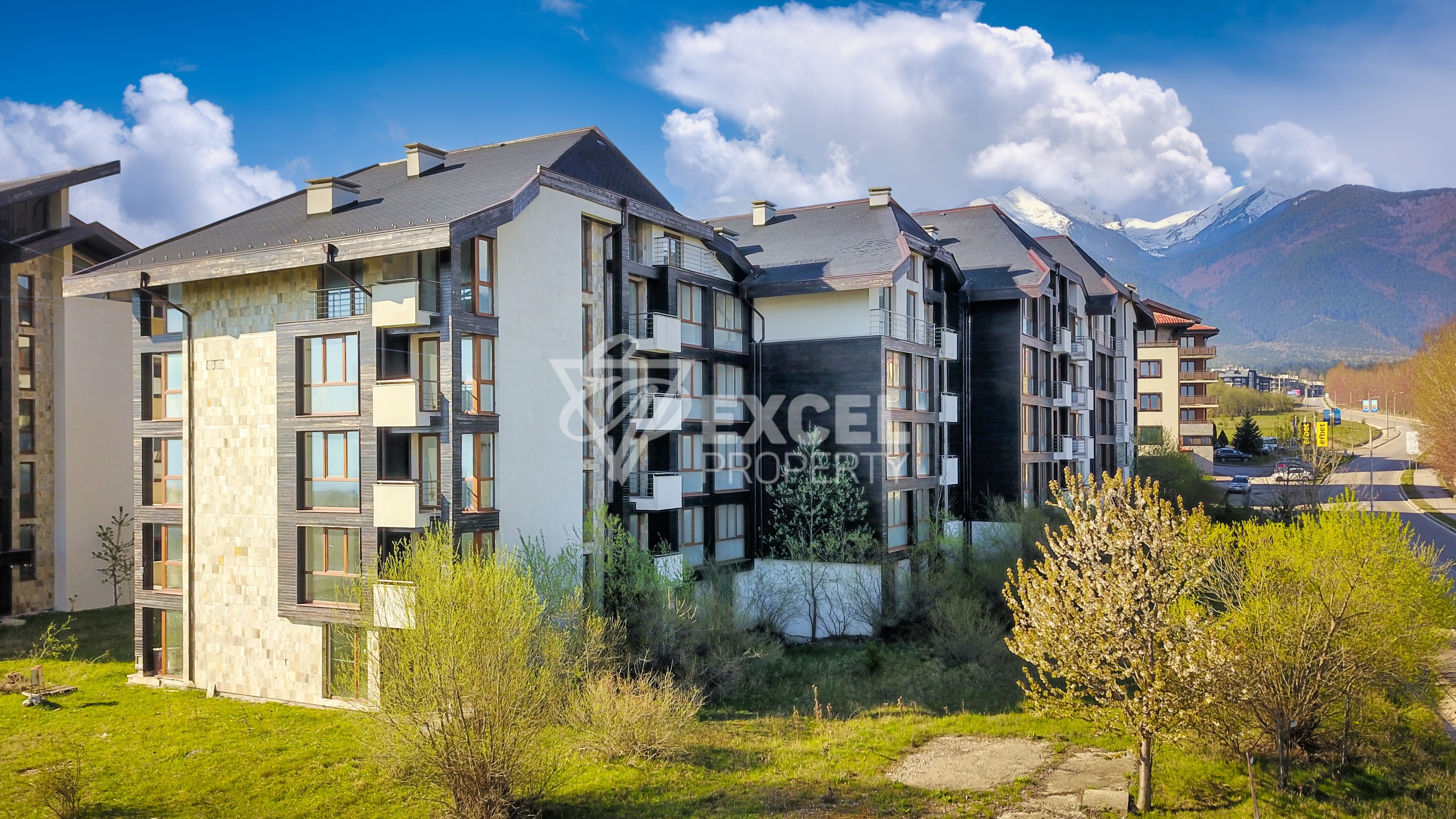 Продажа двухкомнатной квартиры в новом жилом комплексе ”Silver Mountain”, рядом с Пирин Гольф