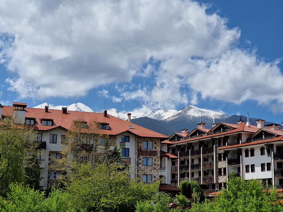 Трехкомнатная квартира в комплексе Elegant LUX со спа-зоной и бассейном