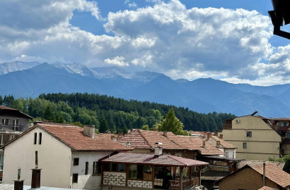Продается семейный дом в идеальном центре Разлога