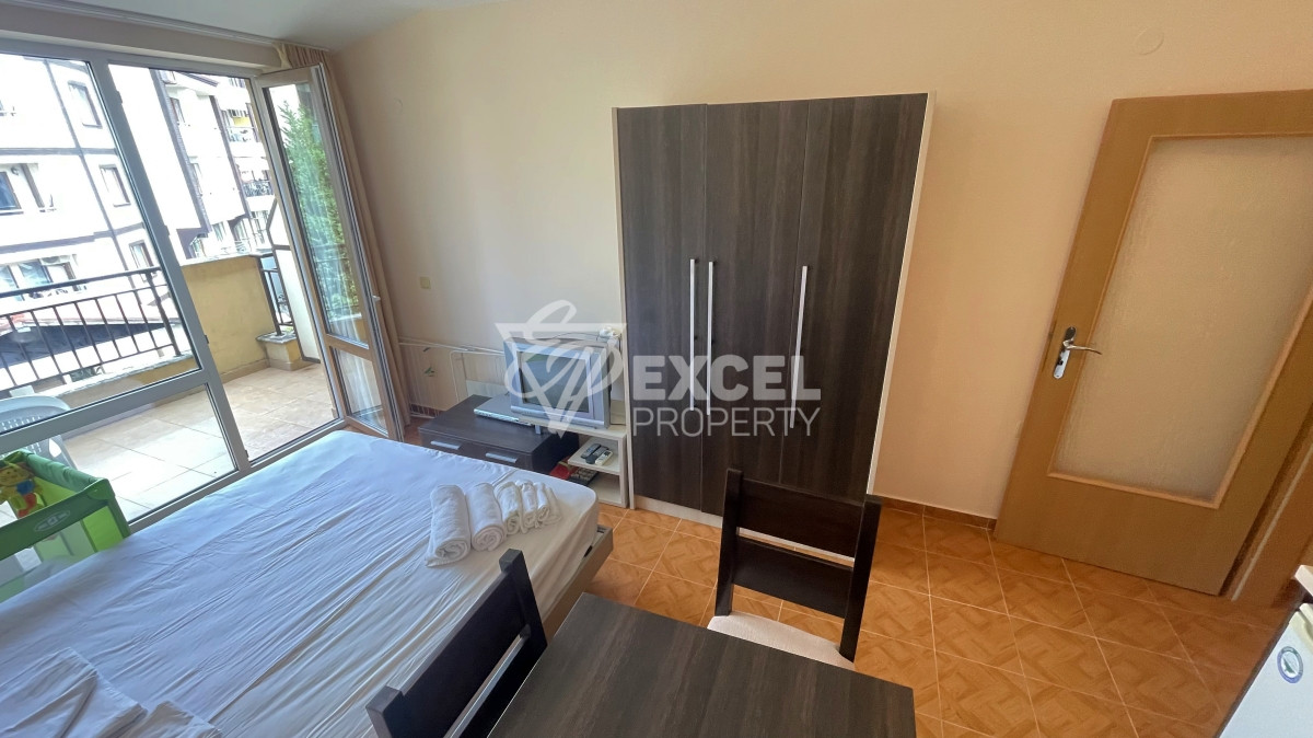 Меблированная студия на продажу в Святом Власе с частичным видом на море