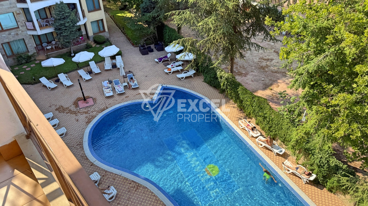 Двухкомнатная квартира в комплексе Голдан Дримс, Солнечный Берег