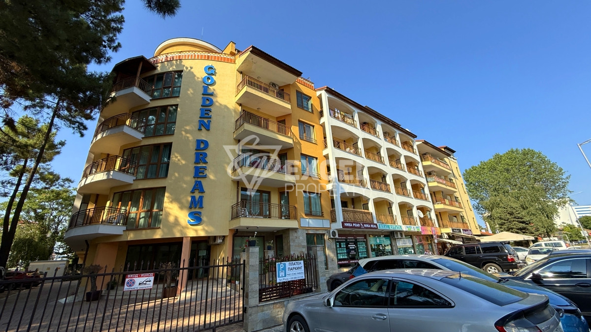 Двухкомнатная квартира в комплексе Голдан Дримс, Солнечный Берег