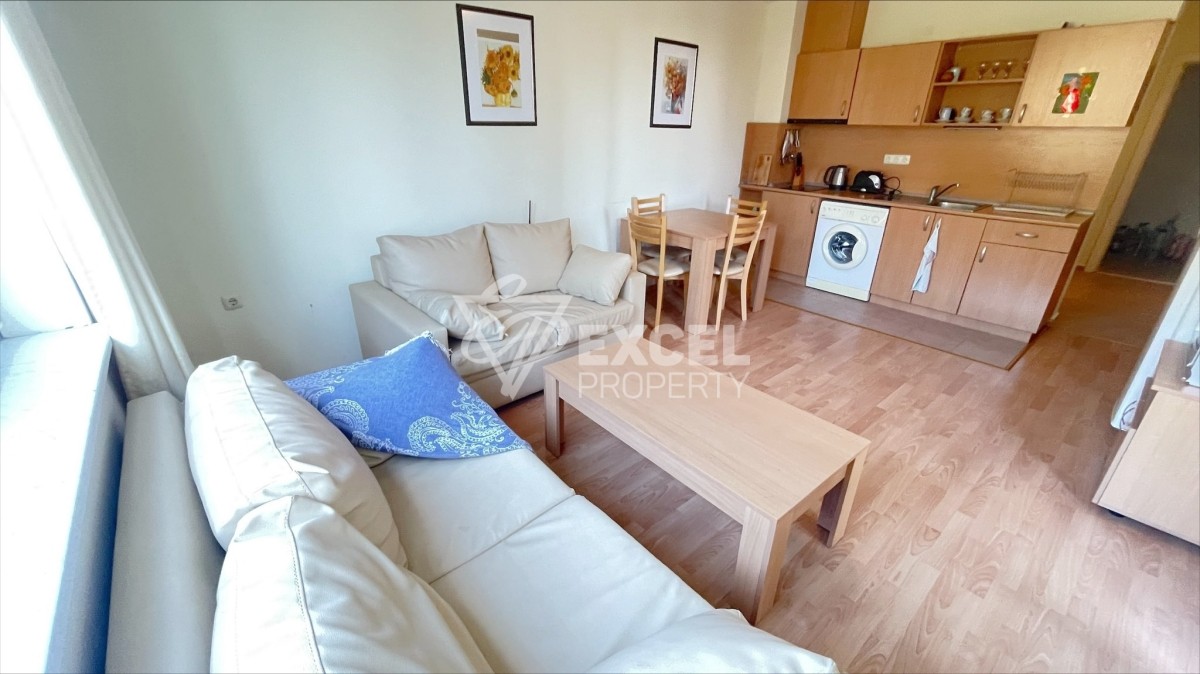 Полностью меблированная, двухкомнатная квартира в Святом Власе