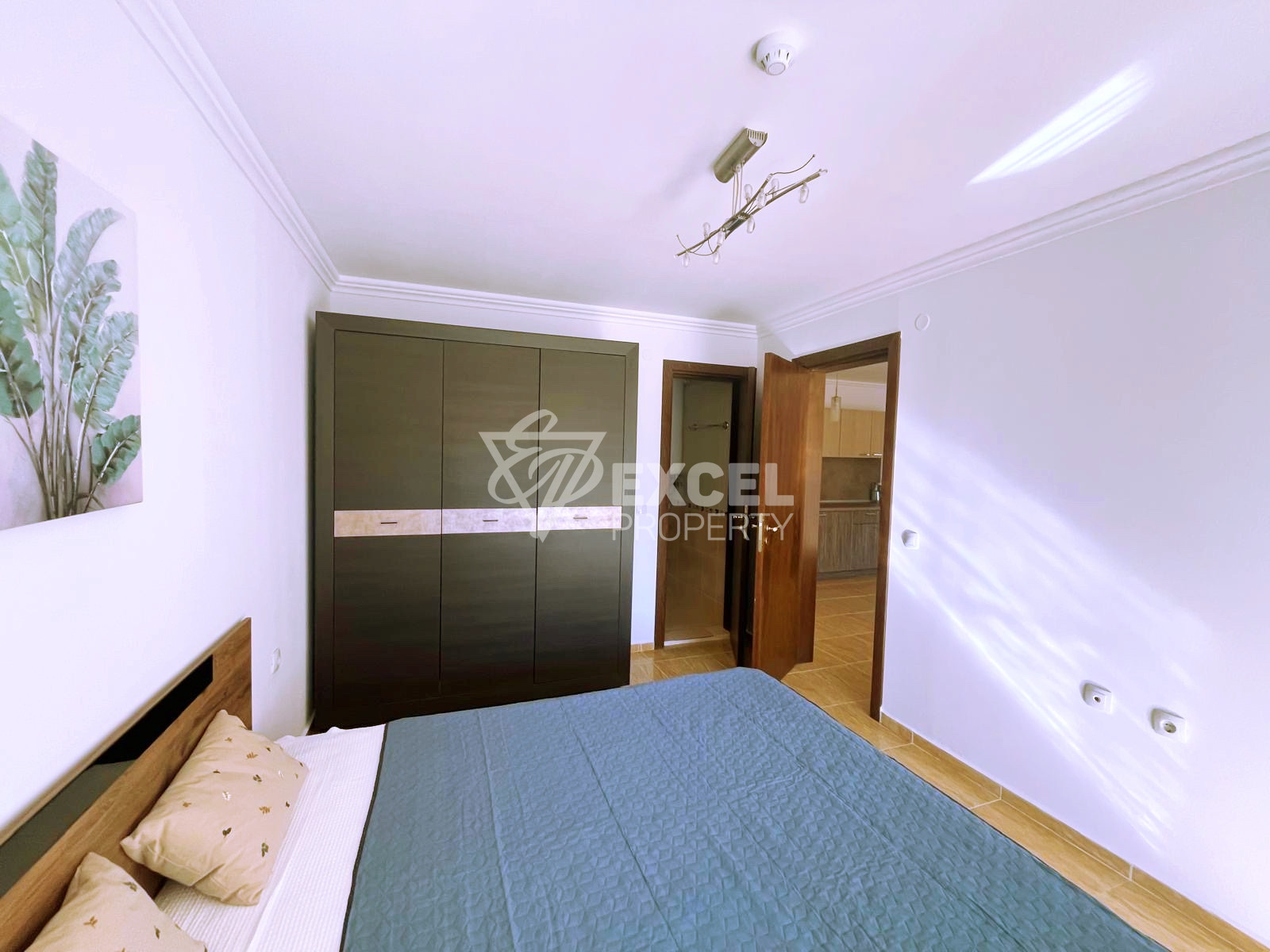 Просторная трёхкомнатная квартира в комплексе «Камбани 3», Святой Влас