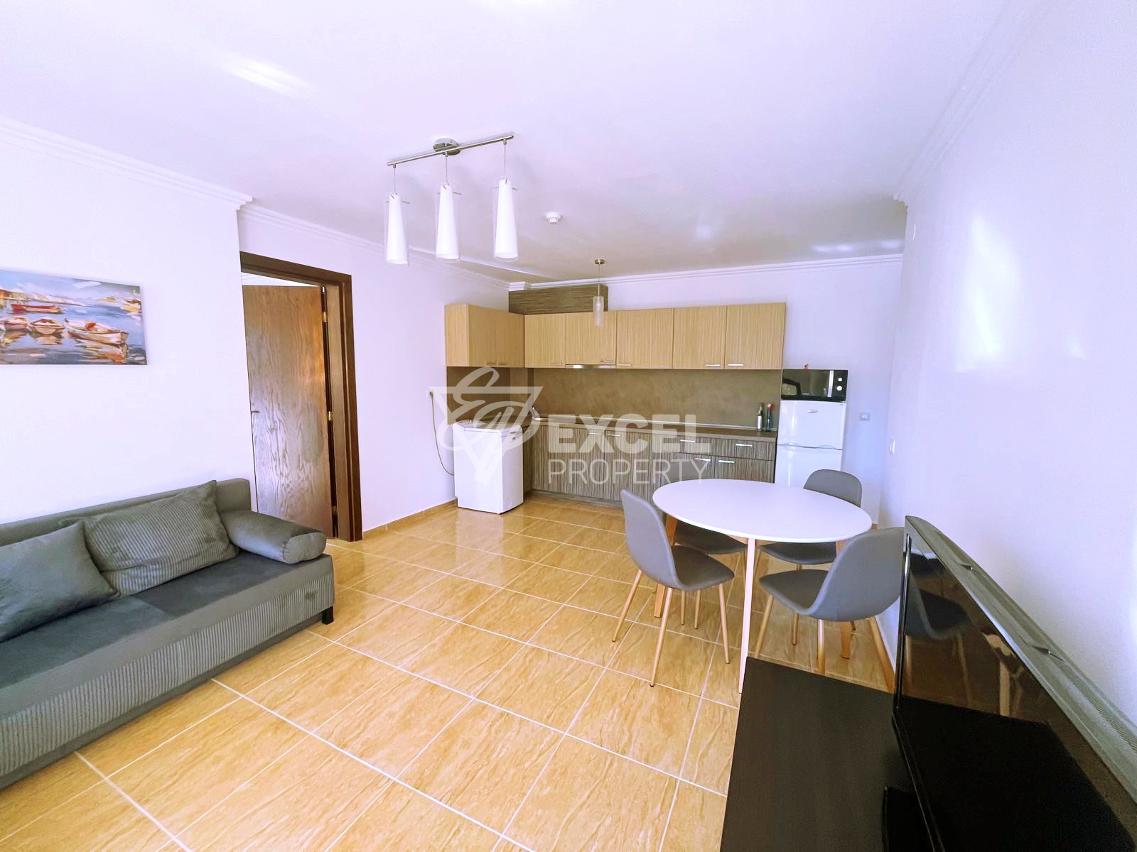 Просторная трёхкомнатная квартира в комплексе «Камбани 3», Святой Влас