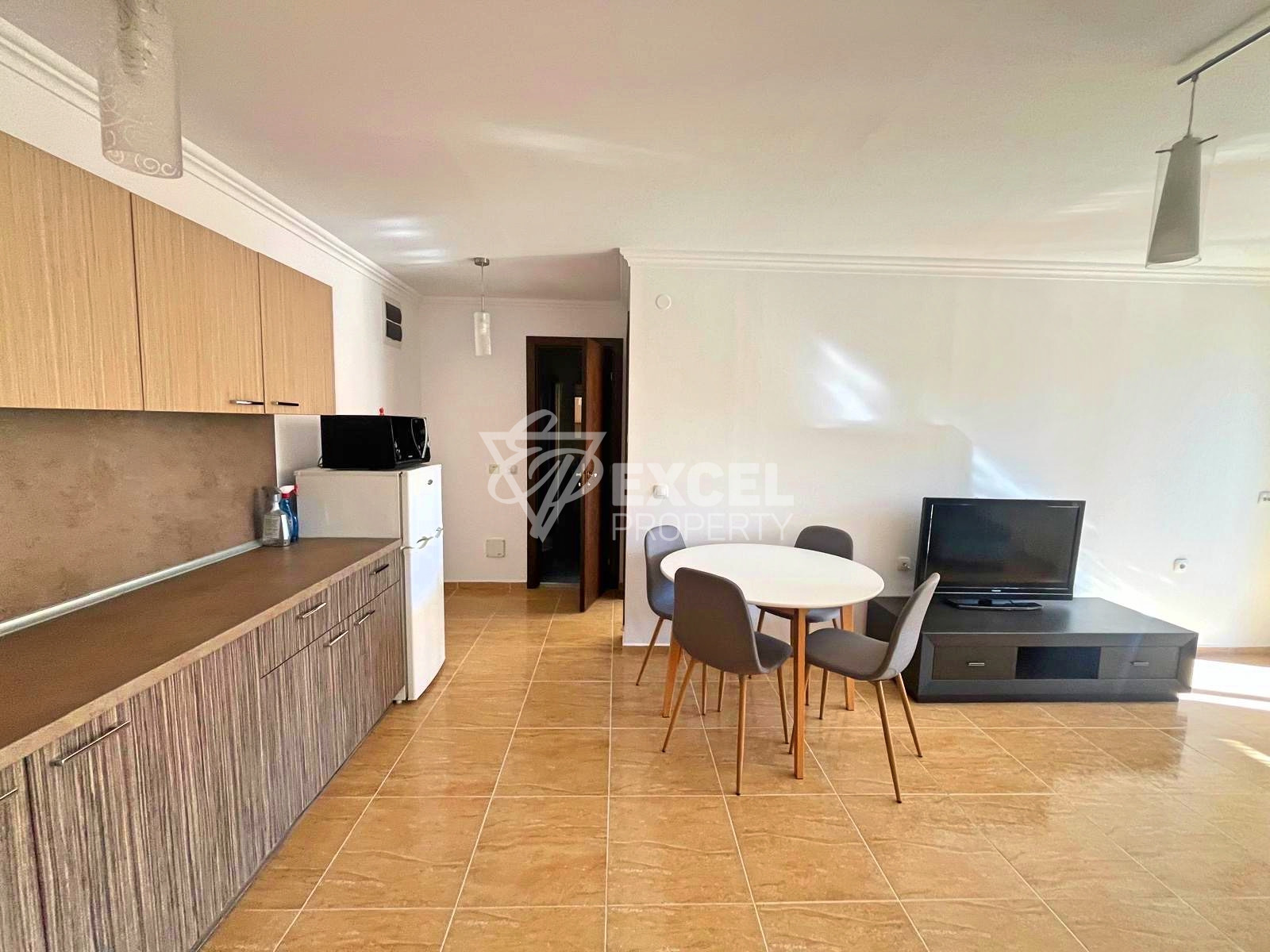 Просторная трёхкомнатная квартира в комплексе «Камбани 3», Святой Влас