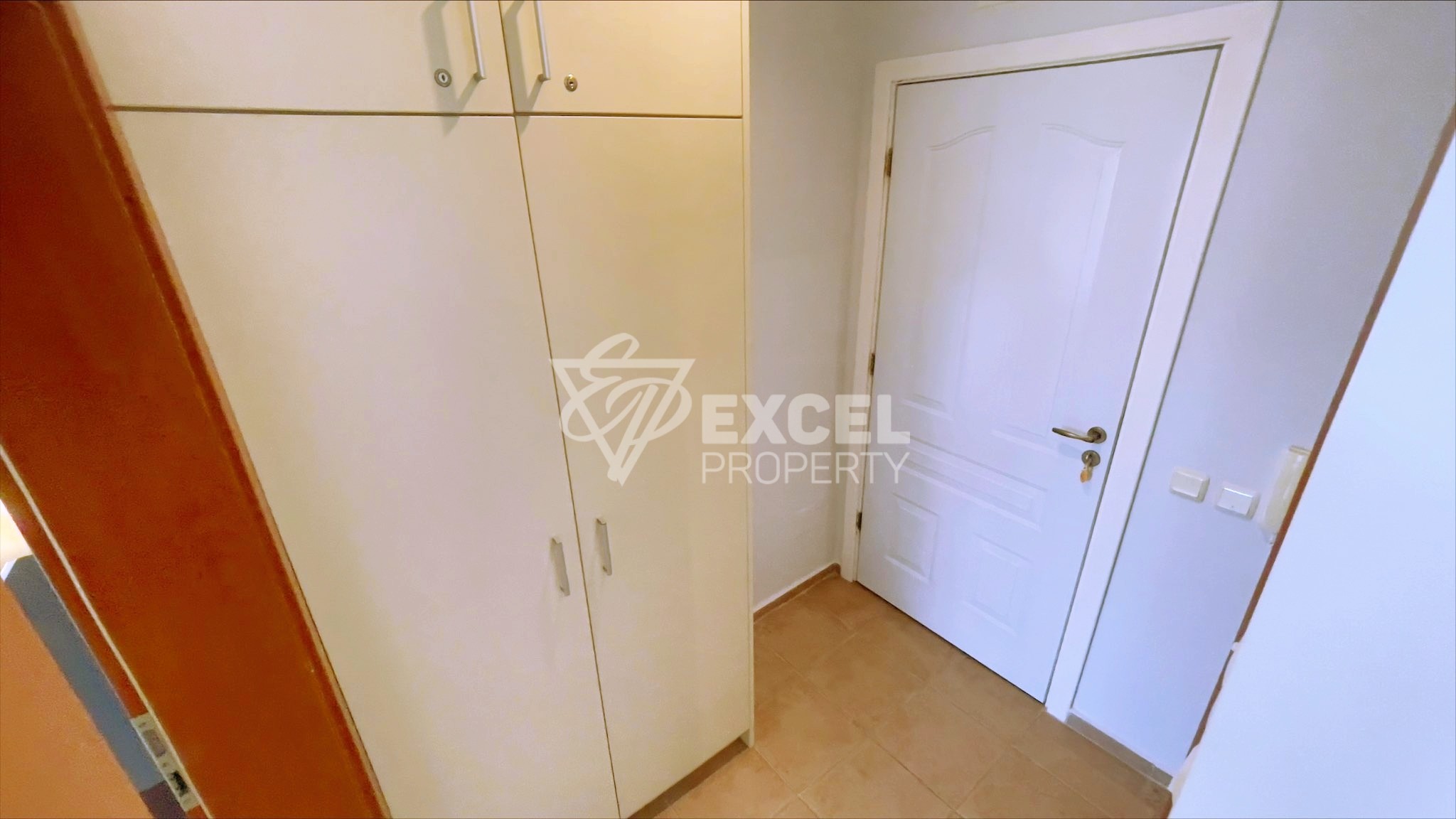 Несебр Форт Нокс - красивая двухкомнатная квартира на партерном этаже