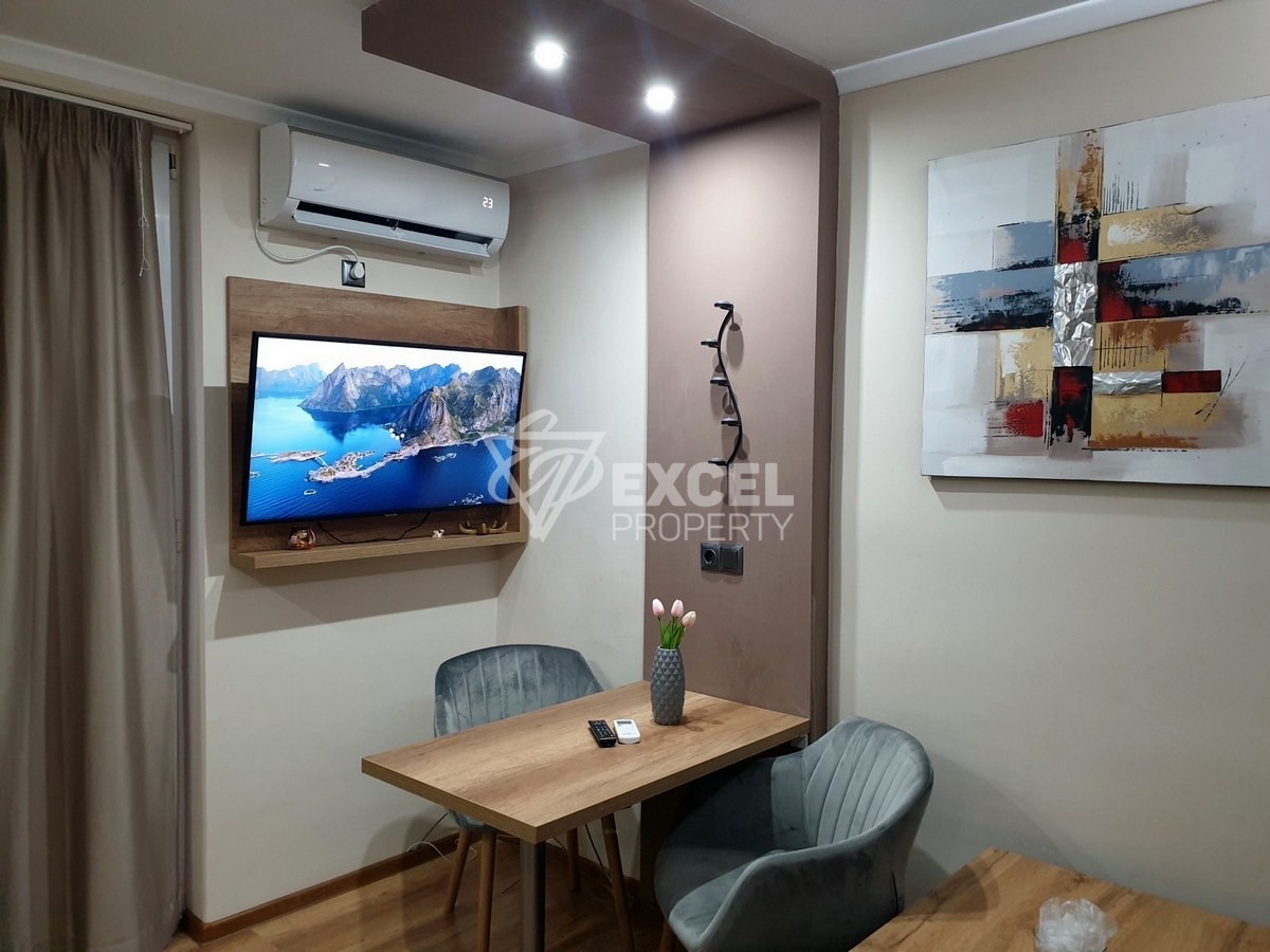 Роскошная двухкомнатная квартира - район Черно Море 2.