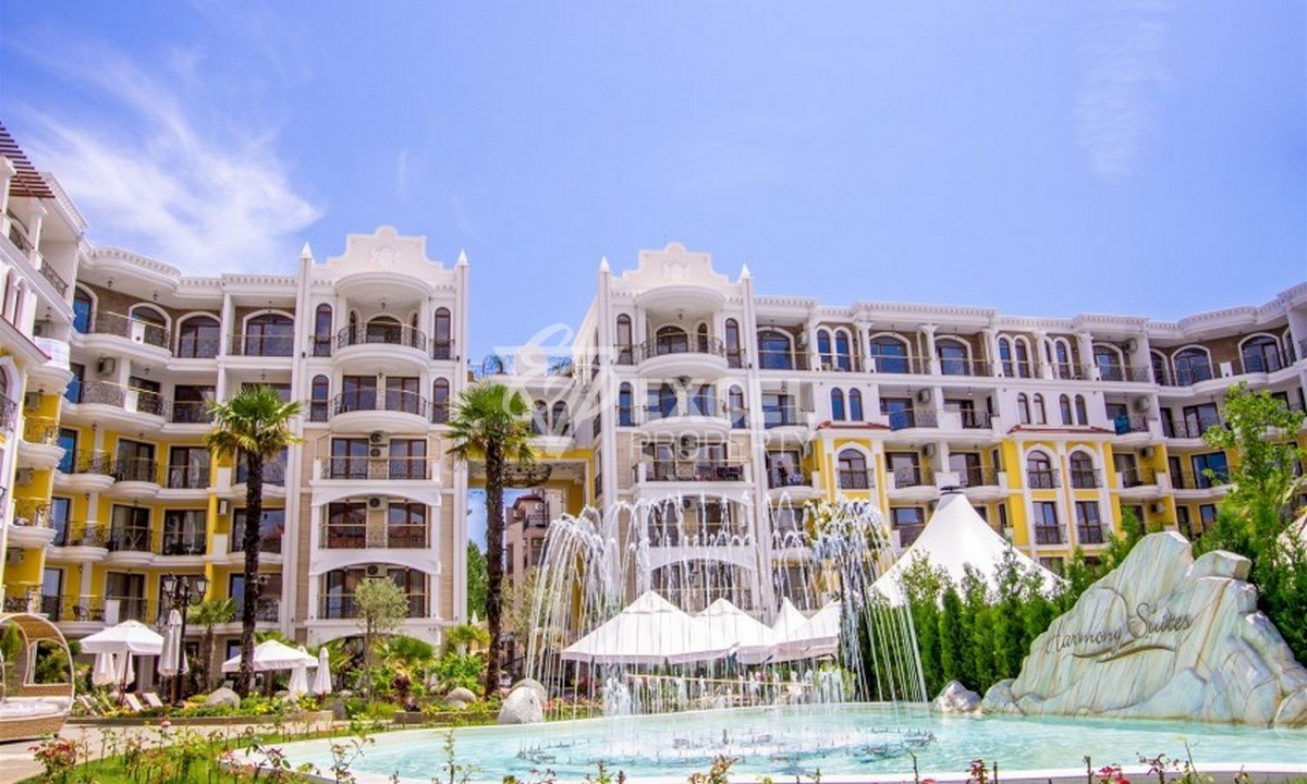 Студия в элитном комплексе - "Harmony Suites"