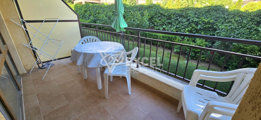 Прекрасная двухкомнатная квартира в 150 м от пляжа в Святом Власе